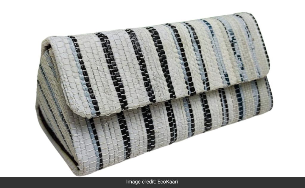 50 Lakhs Of Plastic Waste And Counting! From Chips Packet, Cassettes To Plastic Bags, EcoKaari Is Upcycling Plastic Into Bags – Swachh India NDTV